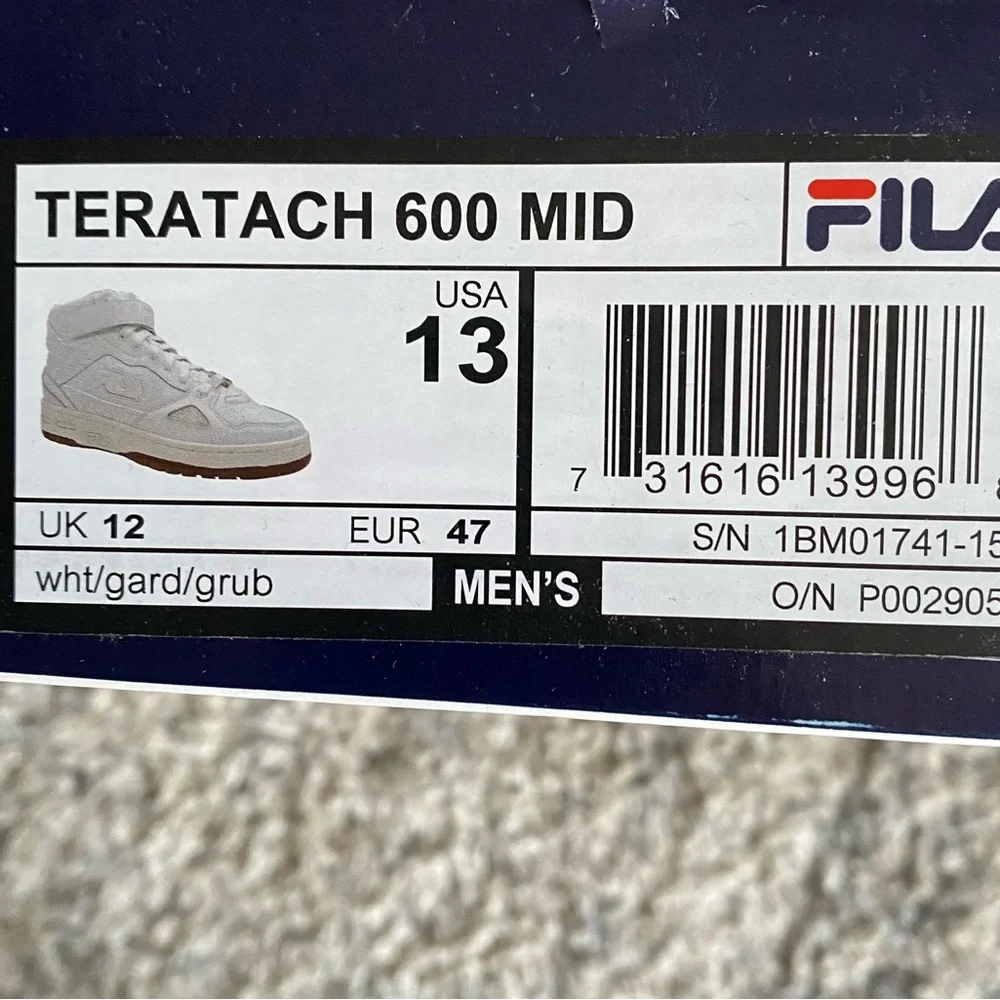 NIB Fila Teratach 600 Mid Leather Sneakers - Picture 7 of 7